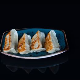 232. Gyozas de pollo a la plancha (4 Pzs.)