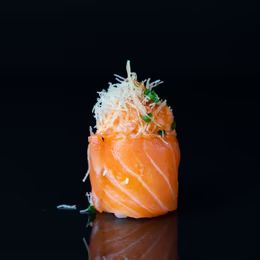70. Gunkan MOMO (2 Pzs.)