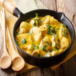 256. Pollo al curry